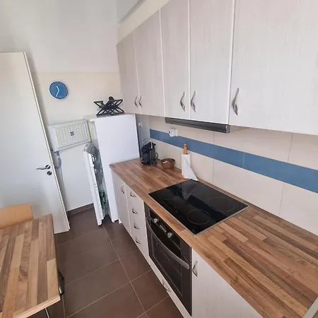 Apartment Aidipsos Park 2